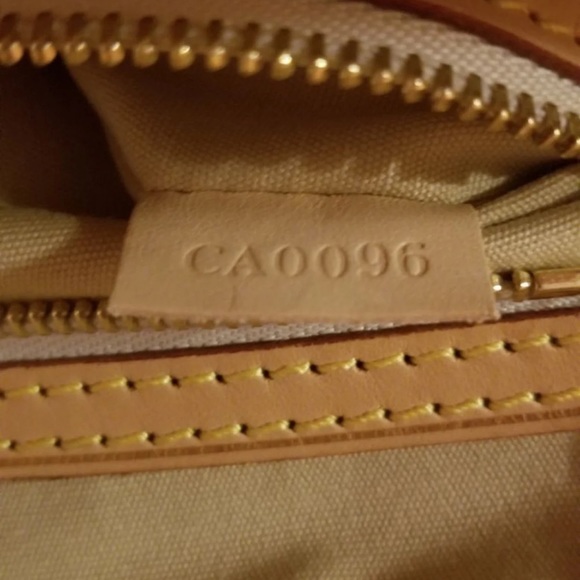 Louis Vuitton pampelonne GM - Picture 2 of 5